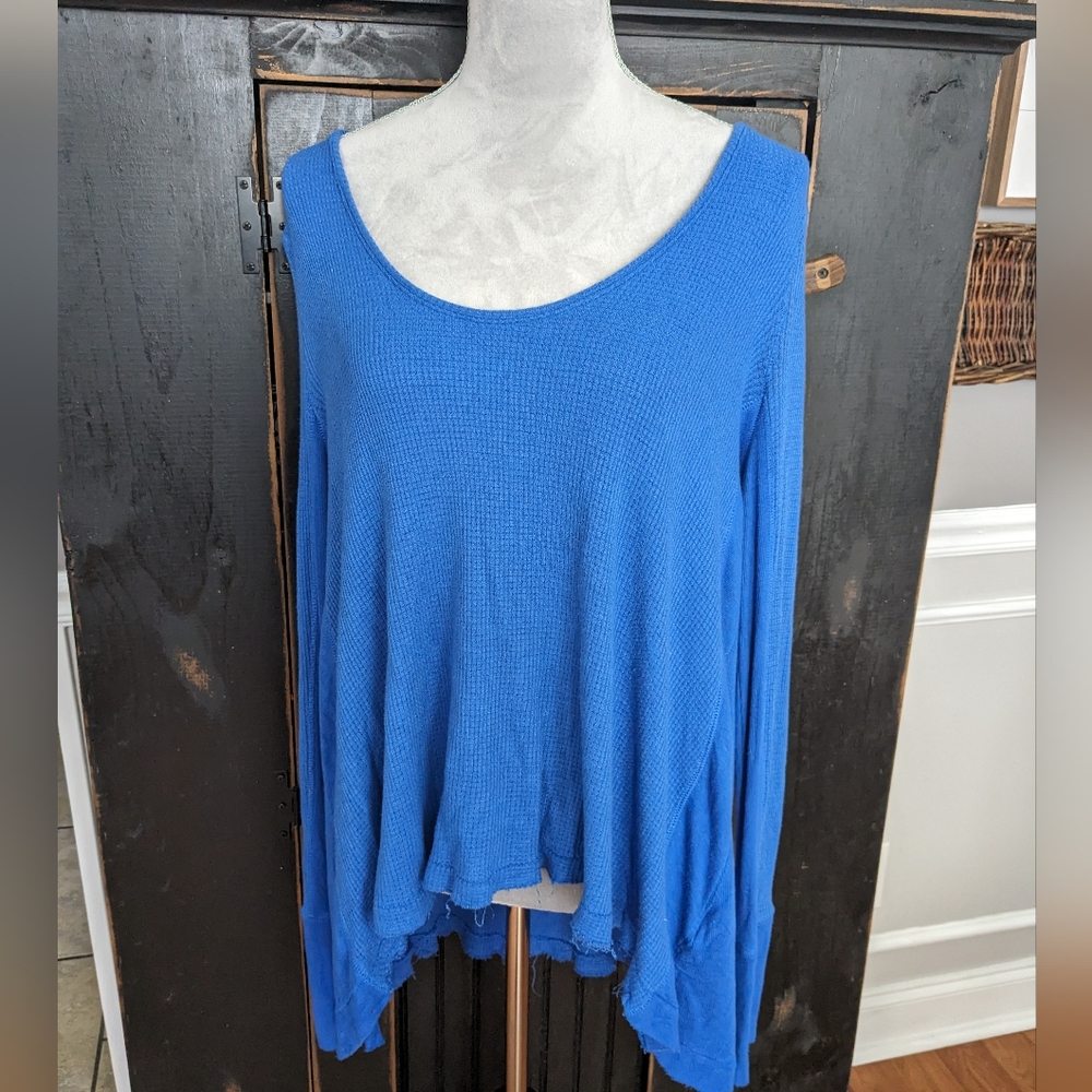 We The Free Medium Royal Blue Oversized Long Sleeve Top